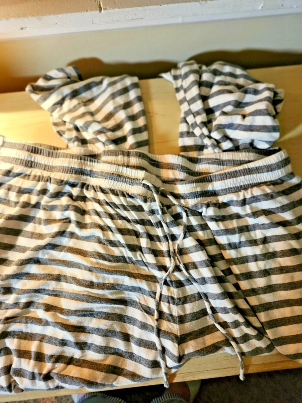 Joyspun 3X Striped Pajama Bottoms Soft Wide Leg Lounge Pants Gray White Plus